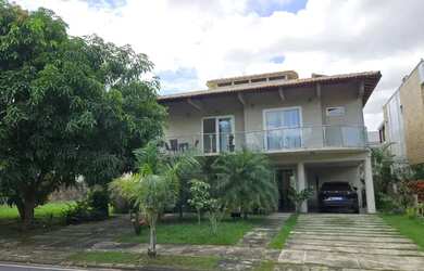 Imagem: A casa em condomínio possui 4 Dormitórios, 5 Banheiros, 4