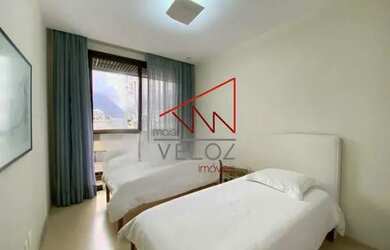 Imagem 2: Apartamento para venda possui 100 metros quadrados com 2 quartos em Ipanema - Rio de Janei