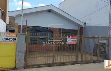 Imagem: O depósito possui 2 Vagas na garagem, 120m² de Área e está