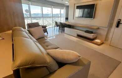 Imagem: O apartamento possui 3 Dormitórios, 4 Banheiros, 2 Vagas na