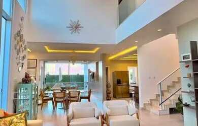 Imagem: A casa em condomínio possui 4 Dormitórios, 3 Banheiros, 300m²