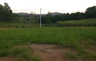 Imagem 8: terreno santo antonio da patrulha 480mº 2 frentes. ilha dos açores