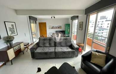 Imagem: O apartamento na cobertura possui 1 Dormitório, 2 Banheiros