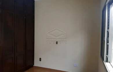 Imagem 6: Casa Residência em Jaú. Área de serviço, 350m² de Área, 4 Vagas...