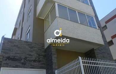 Imagem: O apartamento possui 1 Dormitório, 1 Banheiro, 1 Vaga na garagem