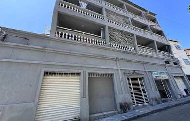 Imagem: O apartamento possui 1 Dormitório, 1 Banheiro, 40m² de Área