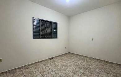 Imagem 16: Casa Térrea à venda com 2 dormitórios e churrasqueira no quintal na...