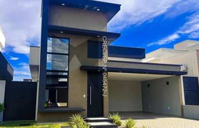 Imagem: A casa possui 3 Dormitórios, 3 Banheiros, 4 Vagas na garagem