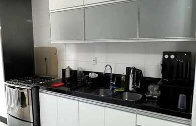 Imagem 10: Praia do Pecado-Aluguel-Apto amplo c/ 3 qtos c/ planejados (sendo 1 suíte). Sol Nascente