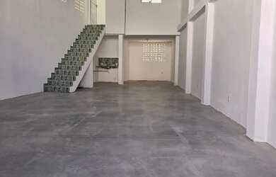 Imagem: ALUGO GALPÃO EM ITAPUÃ COM 100M² DE ÁREA PRIVATIVA, R$ 4.500,00