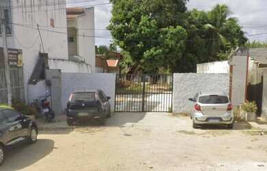 Imagem: O terreno possui 1470m² de Área e está localizado em Messejana