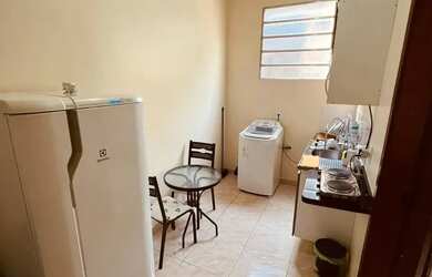 Imagem: O apartamento possui 1 Dormitório, 1 Banheiro, 35m² de Área