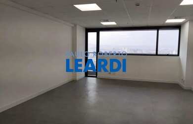 Imagem: O depósito possui 1 Vaga na garagem, 45m² de Área, Imóvel