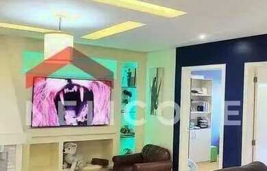 Imagem: A casa possui 3 Dormitórios, 3 Banheiros, 2 Vagas na garagem