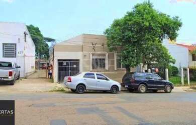 Imagem: Casa bairro Medianeira, com 3 dormitórios, 2 banheiros, com