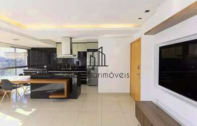 Imagem: O apartamento possui 2 Dormitórios, 1 Banheiro, 2 Vagas na