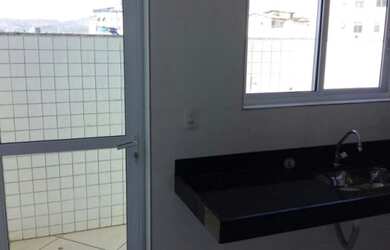 Imagem: O apartamento possui 3 Dormitórios, 2 Banheiros, 2 Vagas na