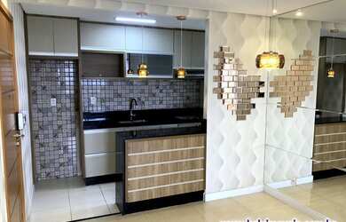 Imagem: O apartamento possui 2 Dormitórios, 1 Banheiro, 1 Vaga na garagem