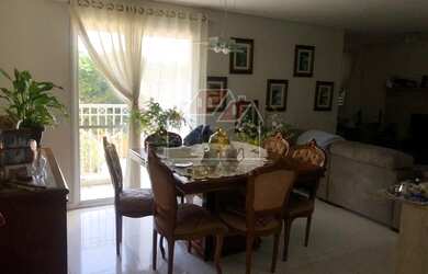 Imagem: O apartamento possui 2 Dormitórios, 2 Banheiros, 2 Vagas na