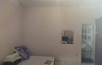 Imagem 2: Casa no kissia-D Pedro. 456m² de Área, 2 Vagas na garageme4 Dormitórios