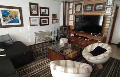 Imagem: A casa em condomínio possui 2 Dormitórios, 3 Banheiros, 1