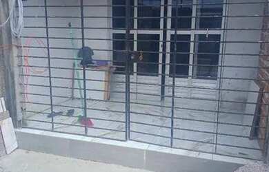 Imagem 3: Casa vendo ou troco. 160m² de Área, 3 Banheirose4 Dormitórios