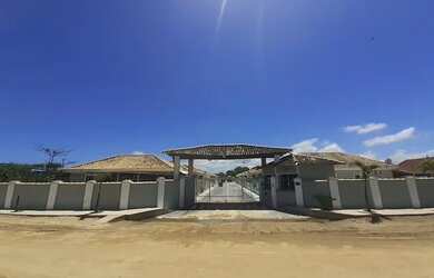 Imagem: A casa em condomínio possui 2 Dormitórios, 2 Banheiros, 2