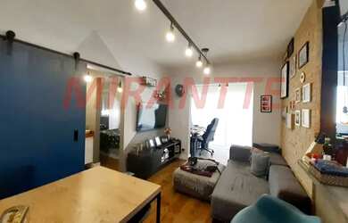 Imagem: O apartamento possui 1 Dormitório, 1 Banheiro, 1 Vaga na garagem