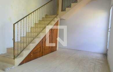 Imagem: A casa possui 2 Dormitórios, 2 Banheiros e 60m² de Área e