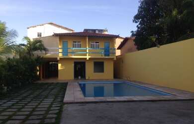 Imagem: A casa possui 5 Dormitórios, 5 Vagas na garagem e está localizado