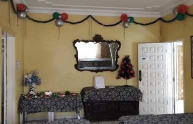 Imagem 11: Casa no kissia-D Pedro. 456m² de Área, 2 Vagas na garageme4 Dormitórios