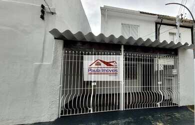 Imagem: A casa possui 2 Dormitórios, 2 Banheiros, 2 Vagas na garagem