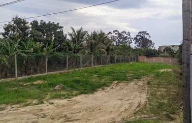 Imagem: O terreno possui 500m² de Área e está localizado em Álvares