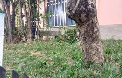 Imagem: A casa possui 2 Dormitórios, 1 Banheiro e 100m² de Área e