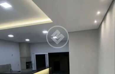 Imagem 3: CASA - R$ 750.000,00 - 03 QUARTO, SENDO 1 SUÍTE. SANGRI-LA, CUIABÁ-MT...