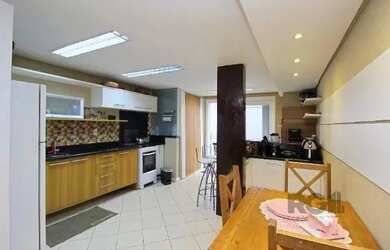 Imagem 12: Casa em Porto Alegre, no bairro Hípica, com 2 dormitório(s), e 2 banheiros, à venda