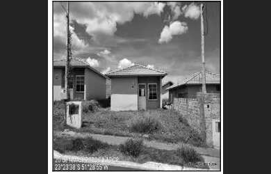 Imagem: A casa possui 1 Dormitório, 1 Banheiro, 160m² de Área e