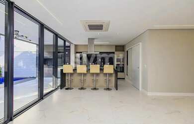 Imagem 7: Deslumbrante casa em condomínio no Santa Cândida