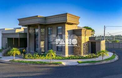 Imagem: A casa em condomínio possui 3 Dormitórios, 5 Banheiros, 4