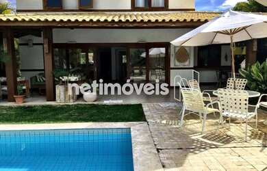 Imagem: A casa em condomínio possui 4 Dormitórios, 5 Banheiros, 5