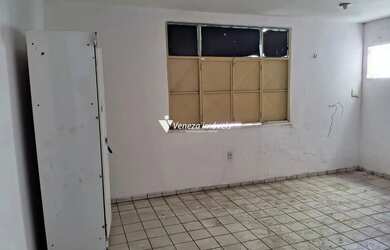 Imagem: A kitnet possui 1 Banheiro, 24m² de Área e está localizado