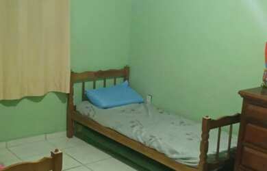 Imagem 11: Casarão em Rio das ostras e 2 ap em cima e 2 lojas na frente