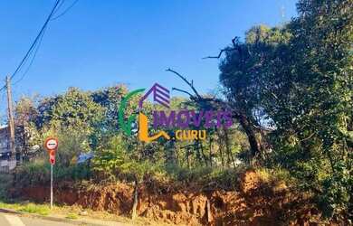 Imagem: O terreno possui 705m² de Área e está localizado em Jardim