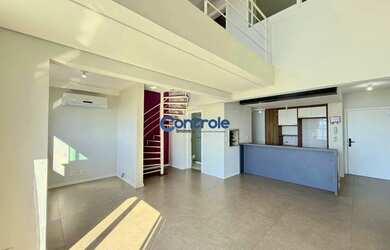 Imagem: O apartamento possui 1 Dormitório, 2 Banheiros, 2 Vagas na