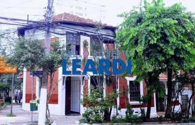 Imagem: O depósito possui 8m² de Área e está localizado em Cerqueira