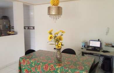 Imagem: A casa possui 3 Dormitórios, 3 Banheiros, 127m² de Área e