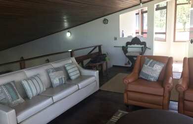 Imagem 13: Casa ampla com vista para o mar e com área de apoio exclusiva pé na...