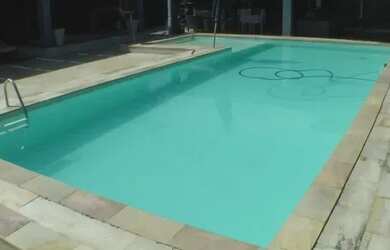 Imagem: A casa em condomínio possui 4 Dormitórios, 5 Banheiros, 4