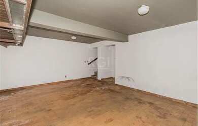 Imagem 15: Casa em Medianeira. Piscina, Churrasqueira, Área de serviçoeLareira