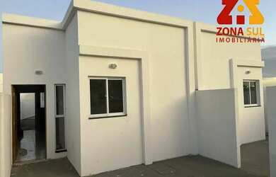 Imagem: A casa possui 2 Dormitórios, 1 Banheiro, 1 Vaga na garagem